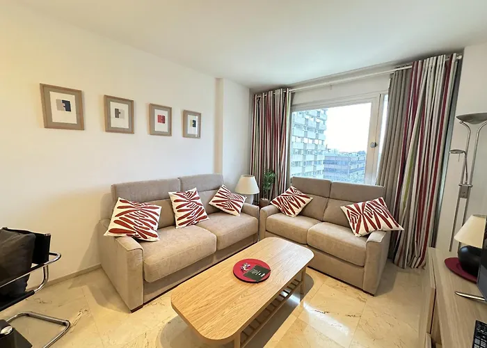 Estupendo Apartamento Junto A Plaza De Espana